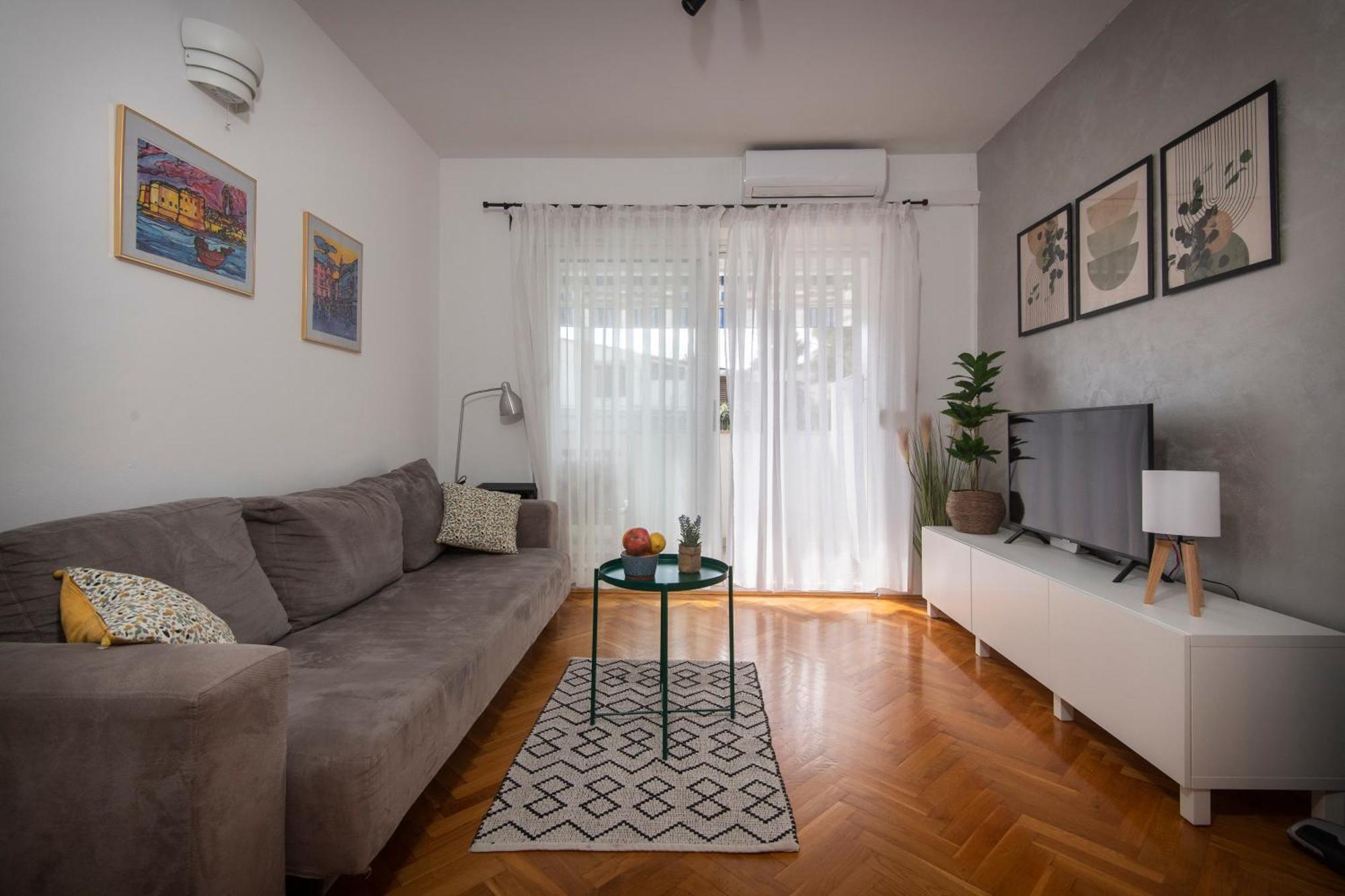 Petado Apartman *